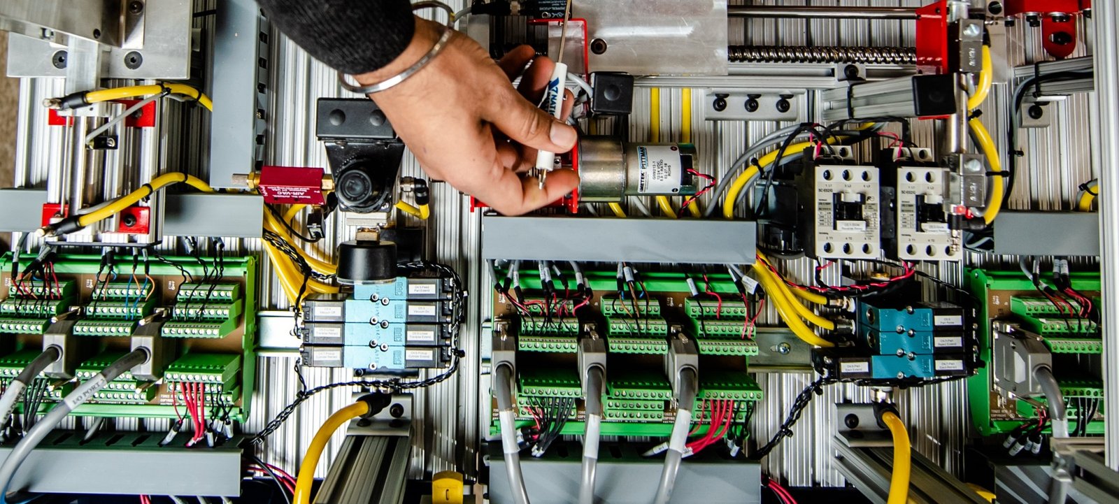 Importance-Of-Technology-In-Electrical-Engineering